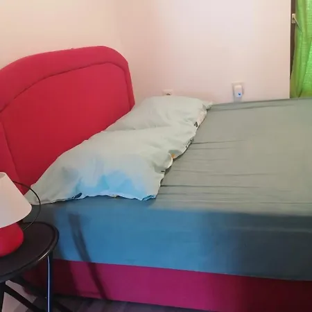 Maria 아파트 피로바츠